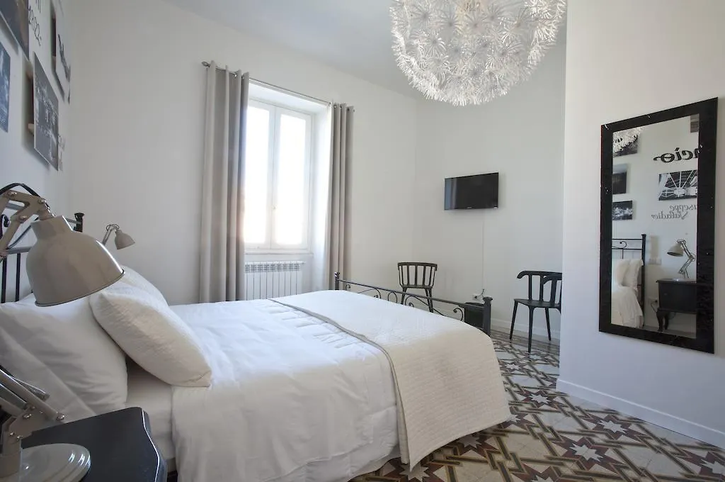 Saint Peter'S Keys Bed and Breakfast Ρώμη